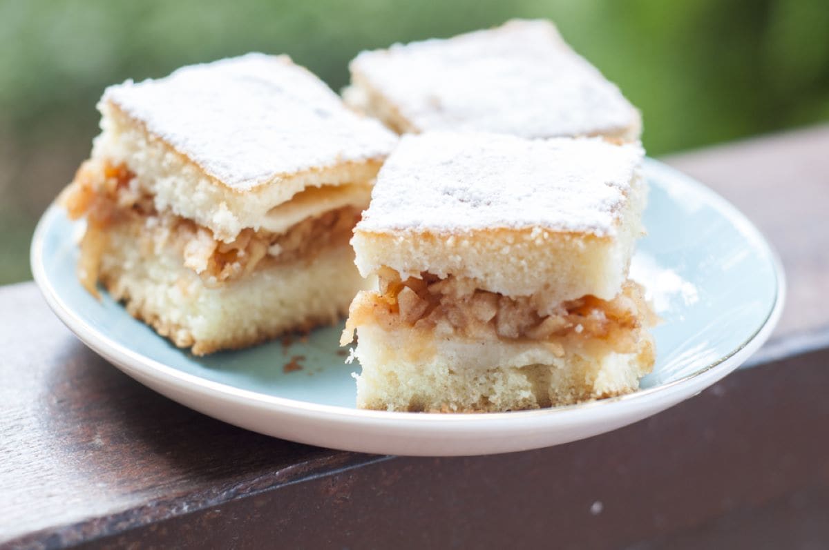 Petrovača kolač od jabuka recept Stvar ukusa