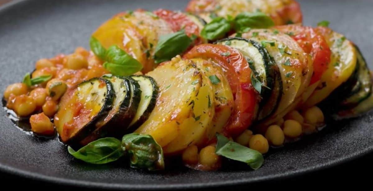 Recept za posnu musaku sa leblebijama, krompirom i tikvicama | Stvar ukusa