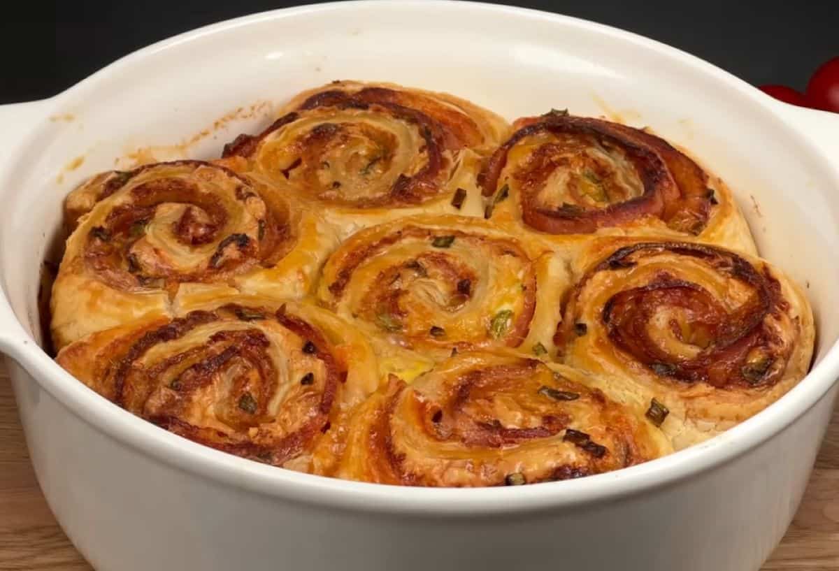 Recept za rolnice sa slaninom i lisnatim testom | Stvar ukusa
