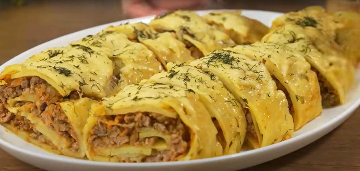 Recept za rolat od krompira punjen mesom | Stvar ukusa