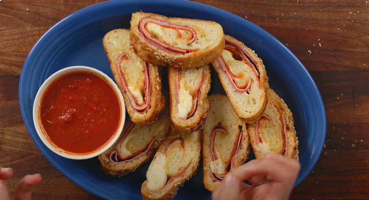 Recept za najjednostavnije pica rolnice | Stvar ukusa