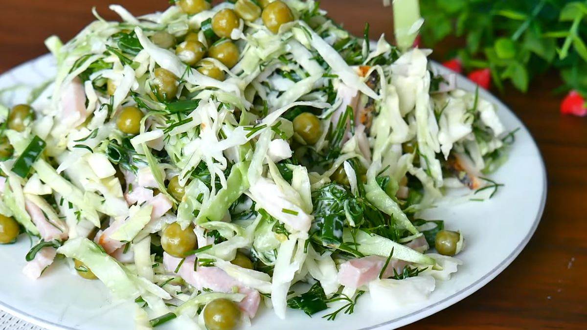 Recept za đurđevdansku salatu koja odlično ide uz pečenje | Stvar ukusa