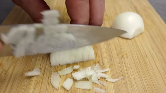 Recept za pastu u kremastom sosu od tikvica i pavlake za kuvanje