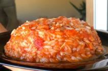 Pirinač sa tunjevinom i paradajz sosom.jpeg