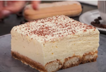 PO UKUSU MENJA TIRAMISU, A BRŽE SE PRIPREMA Super kremasti kolač sa piškotama i filom koji se topi u ustima.png