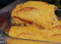 Piletina u sosu od jogurta i sira