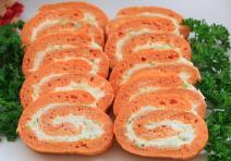 rolat sa kuvanim paradajzom