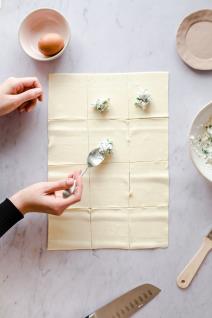 NETFLIX SA SIROM: Topli, hrskavi zalogajčići spremni za bindžovanje omiljene serije