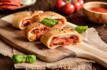 Lisnata štrudla sa šunkom i feta sirom 530691157.jpg