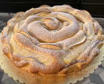 Torta od testa sa jabukama.png