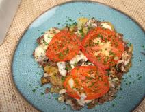 Prženi krompirići sa mlevenim mesom bolje od musake.jpg