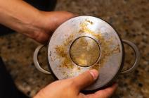 Kako da očistim zagorelu šerpu