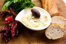 Grčka tirokafteri salata