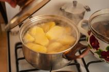 Kako da se krompir brže skuva