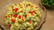 Krompir salata sa kuvanim jajima