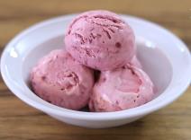 Domaći sladoled od višnje