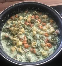 Pasta sa slaninom i spanaćem