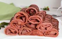 Palačinke sa ukusom jagode punjene nutelom