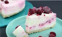 Ledena jogurt torta sa malinama