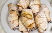 kiflice sa jabukama.jpg