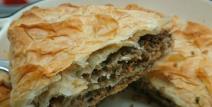 burek sa mesom.jpg