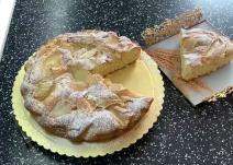 Jednostavan kolač sa kruškama