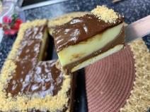 Čokoladni kolač sa plazmom