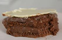 Čokoladna torta sa keksom