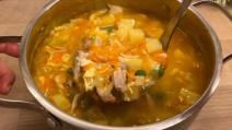 Pileća supa sa povrćem