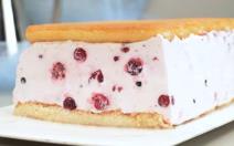 Osvežavajući voćni kolač sa piškotama