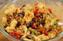 Salata sa tortelinama i povrćem