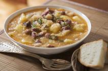 Lički pasulj sa ribancem