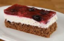 Čokoladni kolač sa voćem