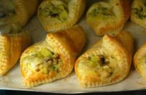 Slano pecivo punjeno pečurkama i krompirom