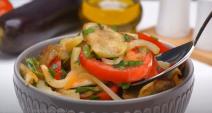 Posna salata sa patlidžanom i paradajzom