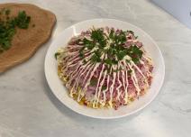 Šarena salata sa kukuruzom i rotkvicama