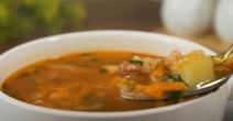 Čorbica sa kuvanom slaninom gotova za pola sata