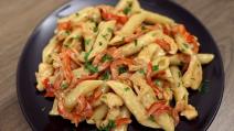 Pasta sa piletinom i paprikom