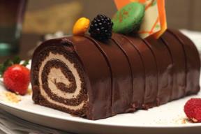 Recept za beze rolat sa jagodama