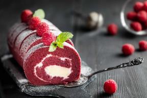 Recept za beze rolat sa jagodama