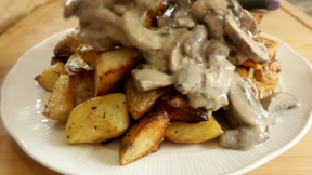Recept za pečene krompiriće i sos od šampinjona.png