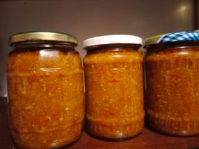AJVAR ljutenica od čerija.jpg