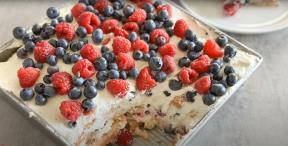 Prolećni tiramisu sa bobičastim voćem