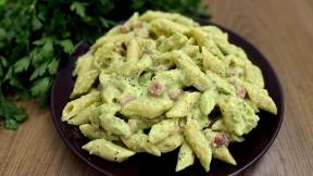 Pasta sa tikvicama i slaninom