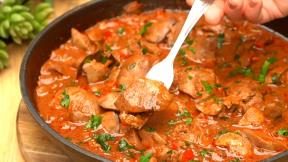 Recept za pileću džigericu u crvenom sosu
