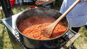 Rumunke dodaju 1 tajni sastojak u ajvar