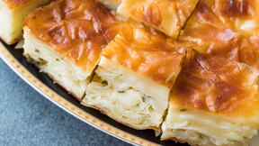 Štrickana pita sa kiselim mlekom