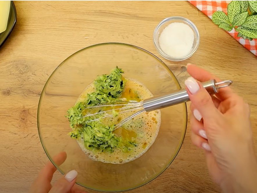 Rolat sa tikvicama i kačkavaljem