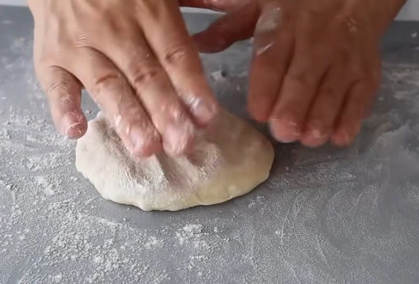 大琼 Qiong Cooking - No kneading! Just need 2-Minutes to prepare Incredibly Easy to make Super Fluffy Milk buns [fM9AuxICHuE - 1180x664 - 4m28s]