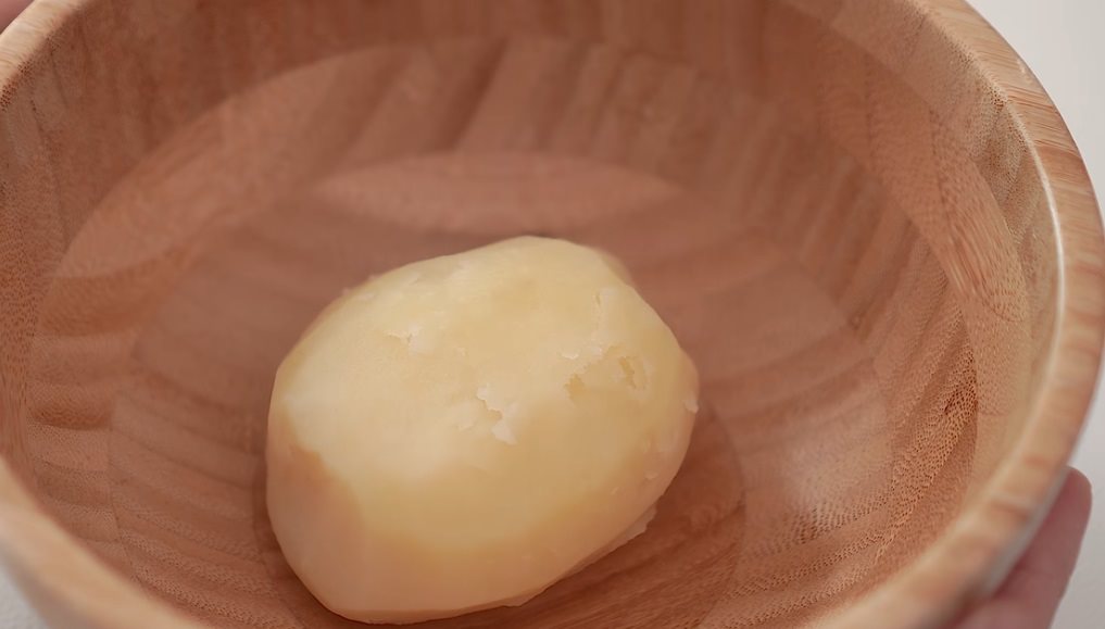 Lepinja sa sirom i pire krompirom